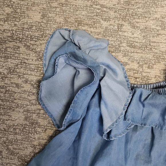 Denim off the shoulder crop top - Picture 8 of 9